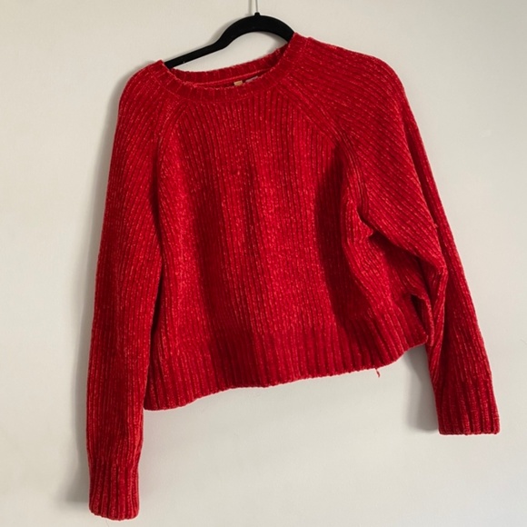 H&M red knit sweater - Picture 1 of 2